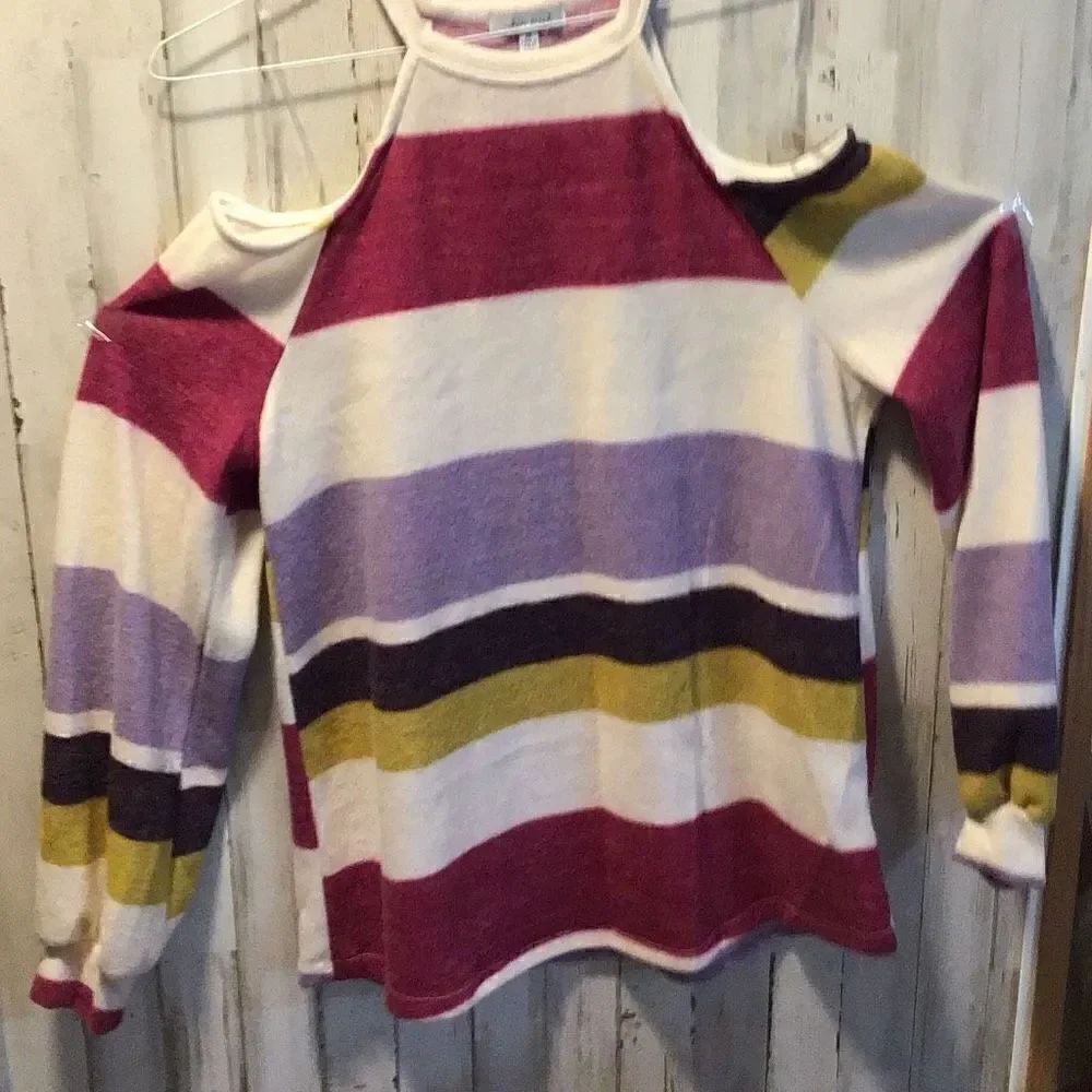 Blouse by White birch size Medium
